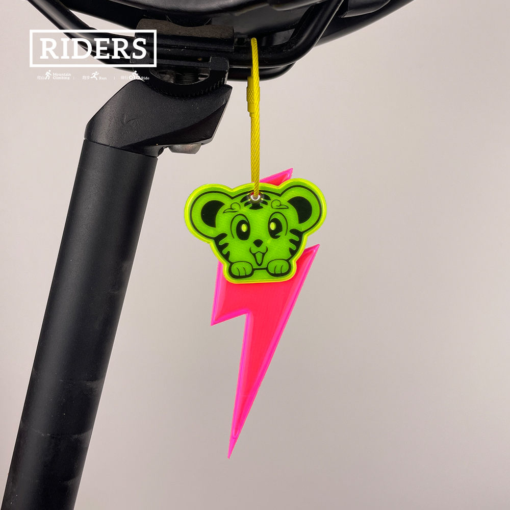 Colgante reflectante para cicl - Cycling Gear Storage reseña y precio