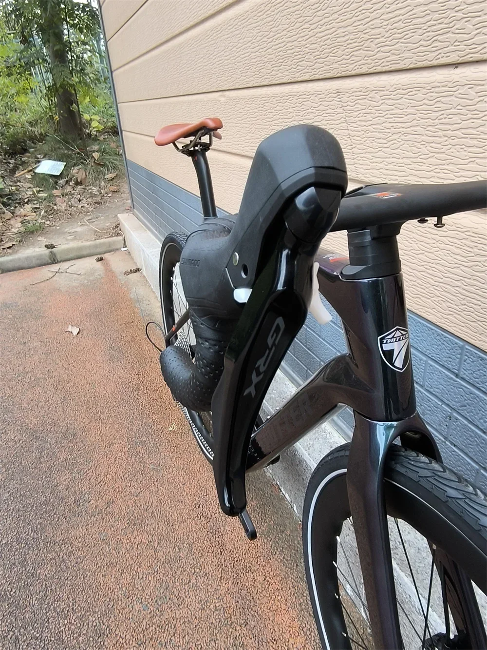 Twitter Gravel-V3 GRX RX600-22 - Cycling Gear Gravel reseña y precio